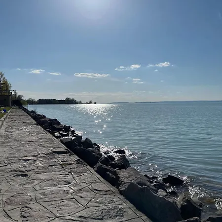 Gebri Day Apartment Siofok